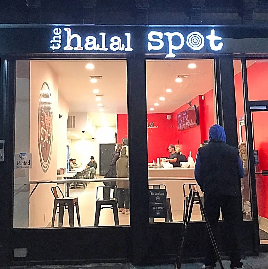 The Halal Spot | restaurant | 474 Myrtle Ave, Brooklyn, NY 11205, USA | 7182304900 OR +1 718-230-4900