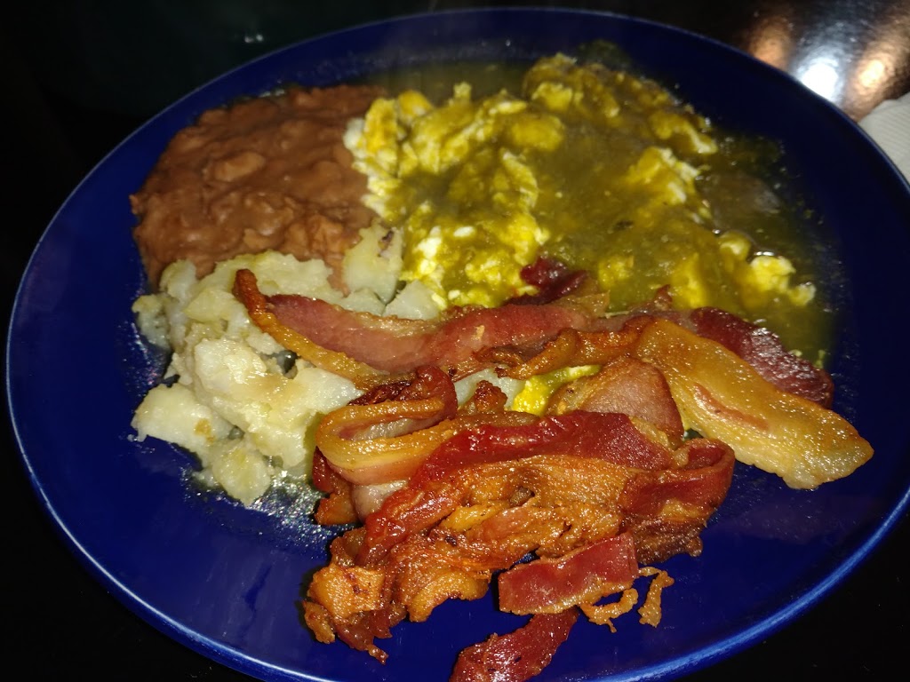 La Mesa Mexican Restaurant and Bakery | restaurant | 412 N Avenue L, Lamesa, TX 79331, USA | 8062007115 OR +1 806-200-7115