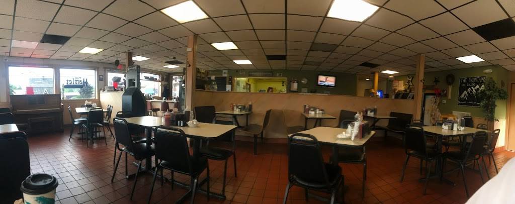 Hamlet Diner | restaurant | 620 Genesee Turnpike, Chittenango, NY 13037, USA | 3156879691 OR +1 315-687-9691