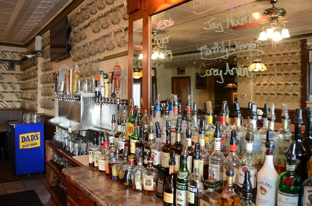 Snaps | restaurant | 1115 Main St, Jasper, IN 47546, USA | 8128487627 OR +1 812-848-7627