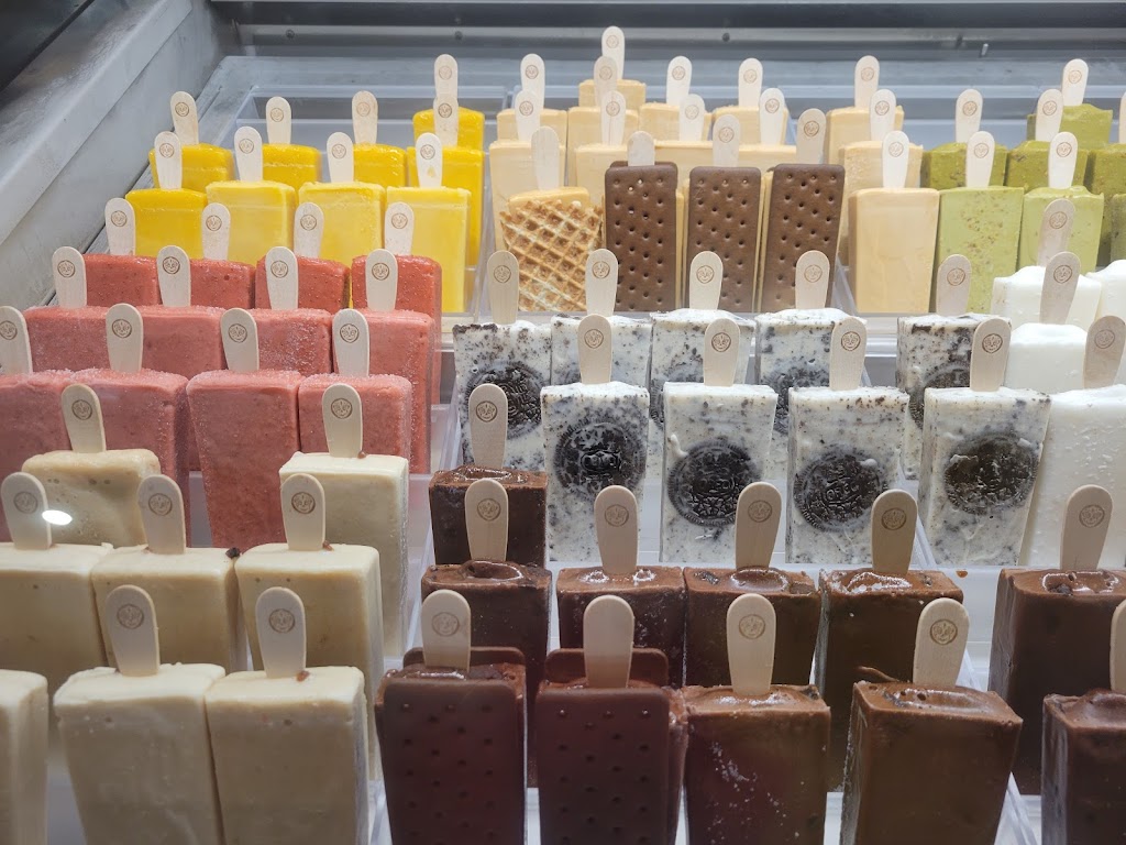 Morelia Ice Cream Paletas - Hollywood | restaurant | 1919 Hollywood Blvd, Hollywood, FL 33020, USA | 9543748930 OR +1 954-374-8930