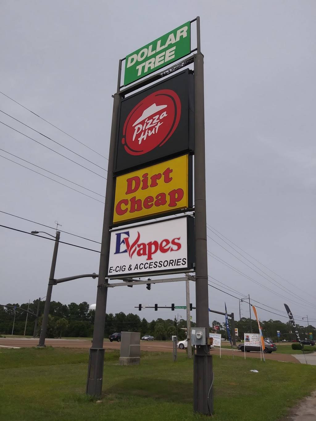 Pizza Hut | meal delivery | 2707 US-90 Suite 11, Gautier, MS 39553, USA | 2284974006 OR +1 228-497-4006