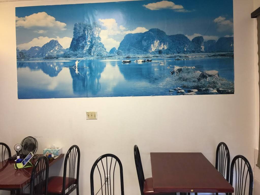 Chinese Dragon | restaurant | 510 S Main St, Smithton, IL 62285, USA | 6182333888 OR +1 618-233-3888