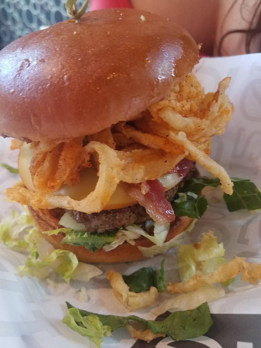 Burger 21 | restaurant | 11300 Medlock Bridge Rd SUITE 350, Johns Creek, GA 30097, USA | 4703959612 OR +1 470-395-9612