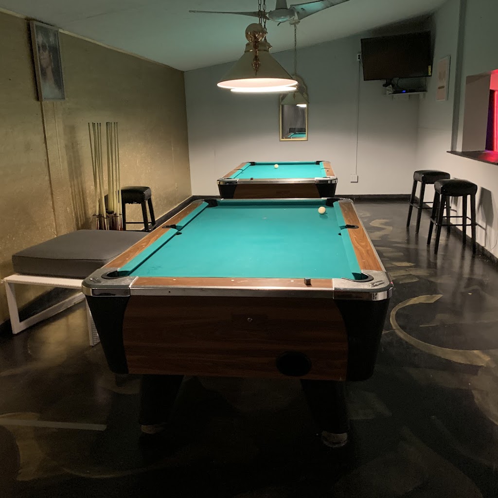 Bee Hive | restaurant | 4410 Beatties Ford Rd, Charlotte, NC 28216, USA | 8034481198 OR +1 803-448-1198