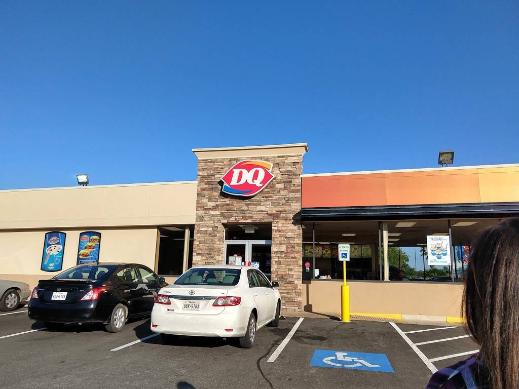 Dairy Queen Store | restaurant | 2323 Texas Avenue South, College Station, TX 77840, USA | 9796934299 OR +1 979-693-4299