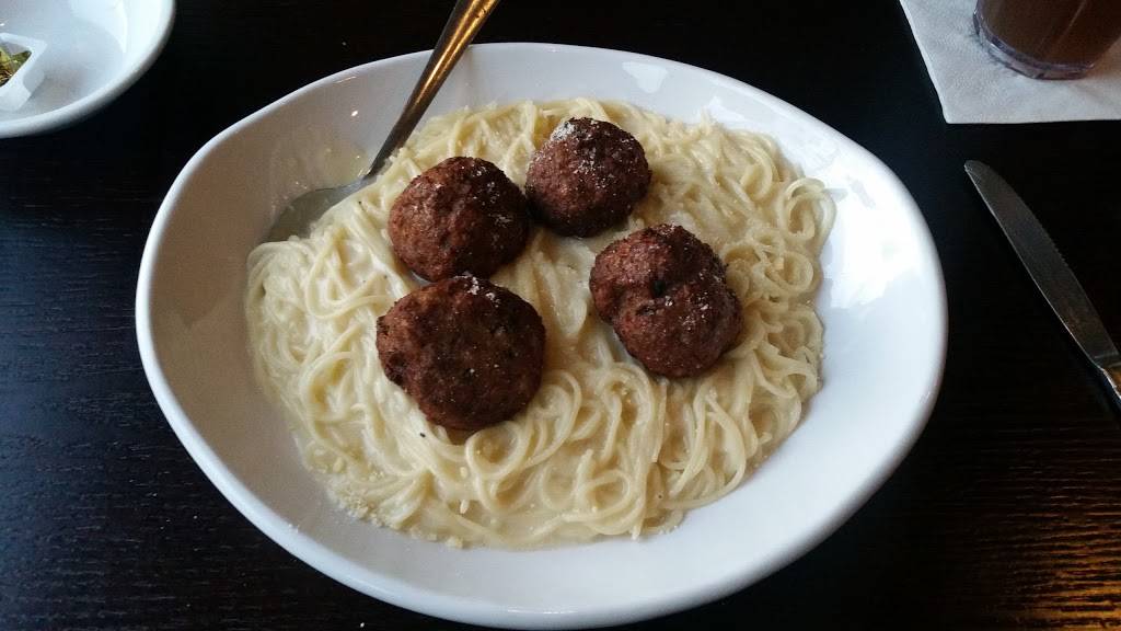 Niko Bar and Grill | restaurant | 275 N Main St, West Bridgewater, MA 02379, USA | 7745175943 OR +1 774-517-5943