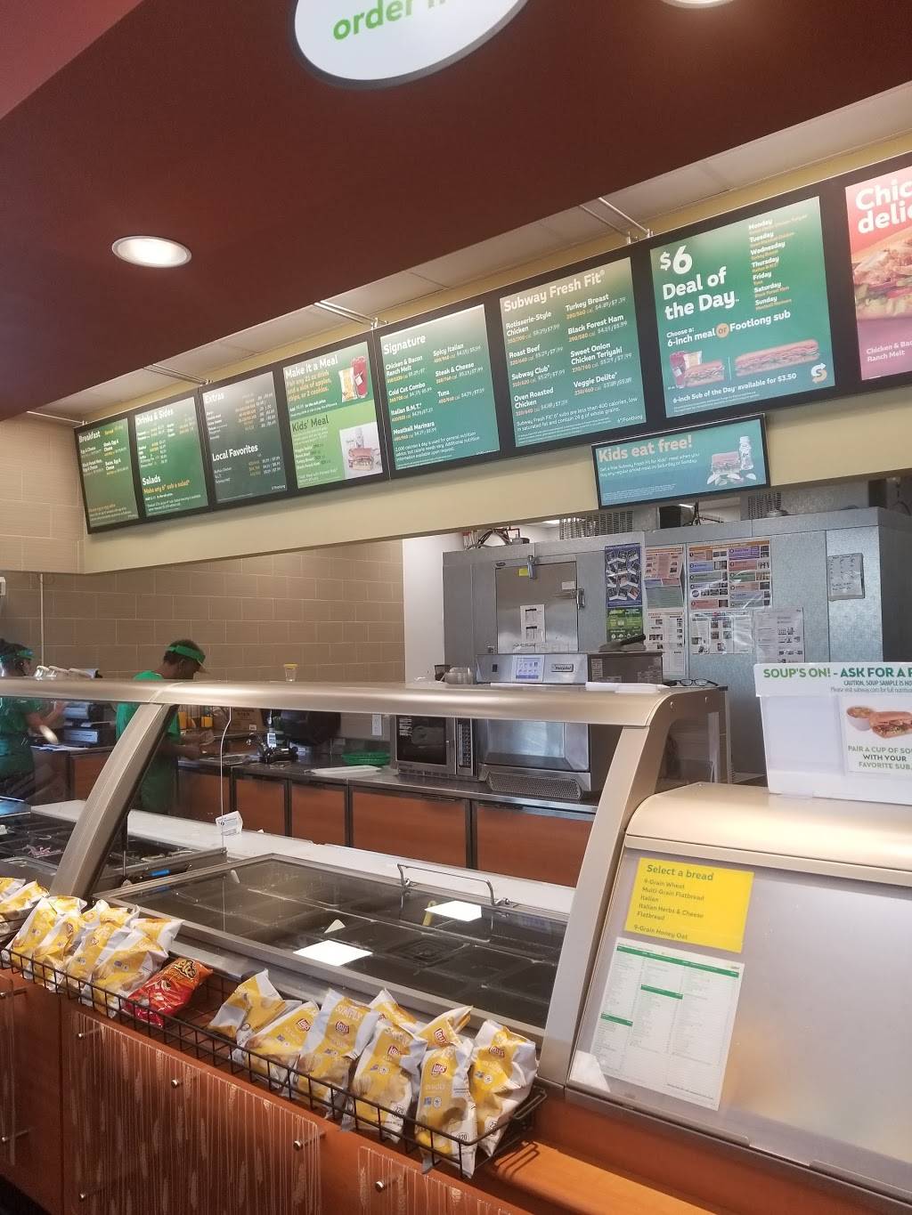 Subway | restaurant | 200 W Cartwright Rd Suite 100, Mesquite, TX 75149, USA | 4696777007 OR +1 469-677-7007