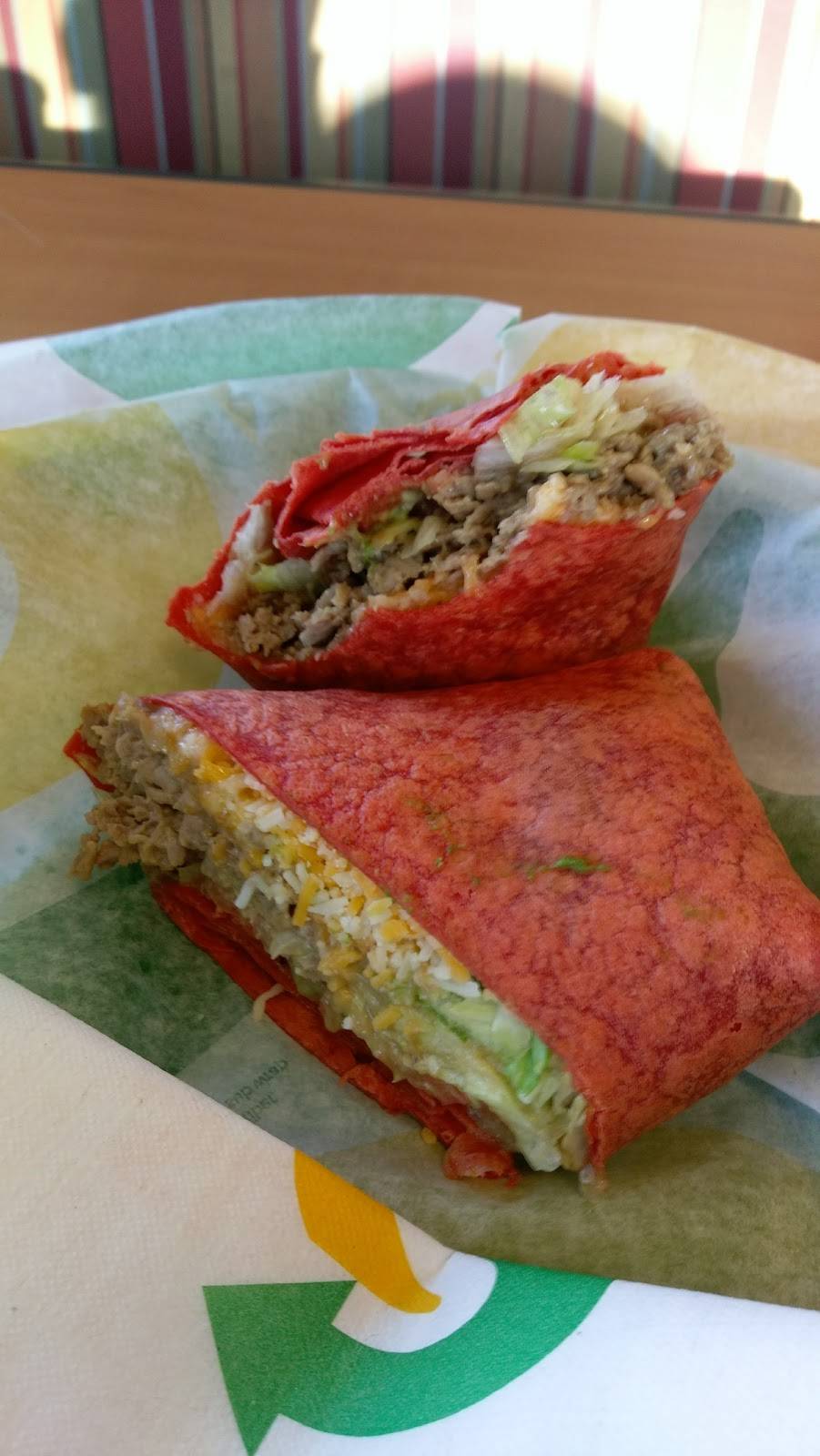 Subway Restaurants | restaurant | 4070 Tweedy Blvd A, South Gate, CA 90280, USA | 3235662100 OR +1 323-566-2100