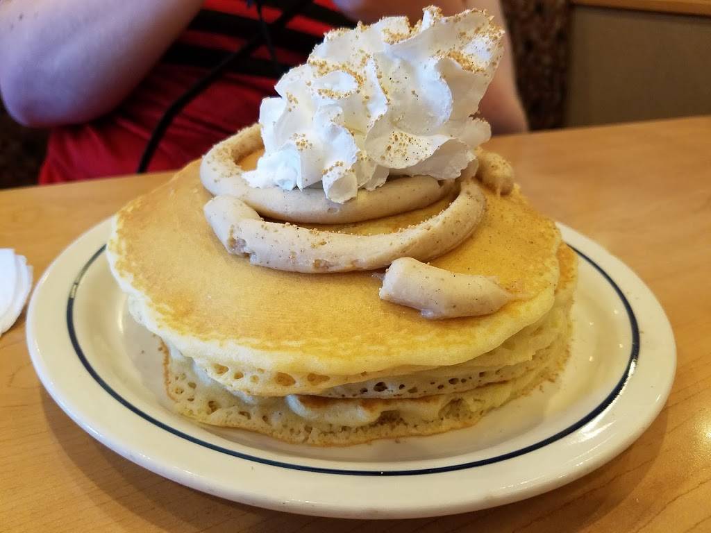 IHOP | bakery | 411 E Lincoln Hwy, New Lenox, IL 60451, USA | 8157176373 OR +1 815-717-6373
