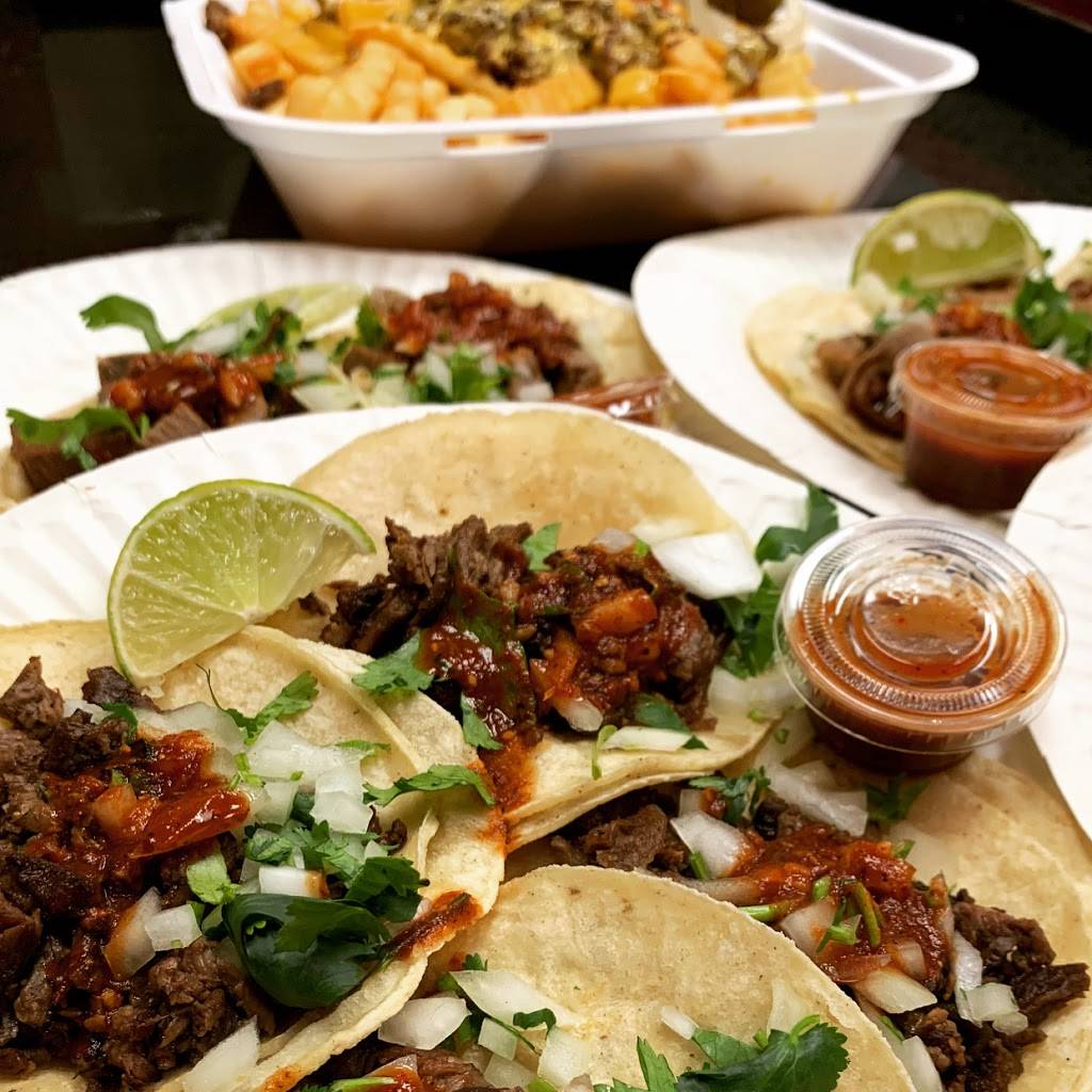 Broadway Taco | restaurant | 120 S Harbor Blvd # H, Santa Ana, CA 92704, USA | 7148583281 OR +1 714-858-3281