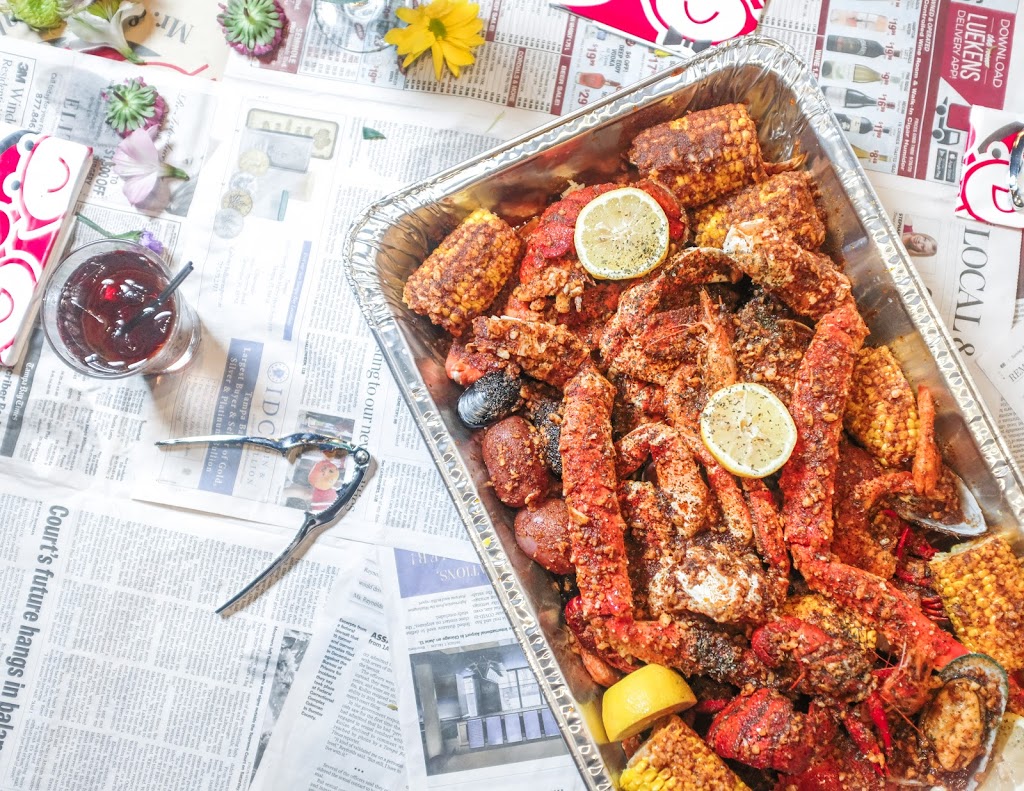 Mr. & Mrs. Crab Ocoee | restaurant | 9467 W Colonial Dr, Ocoee, FL 34761, USA | 4077303155 OR +1 407-730-3155