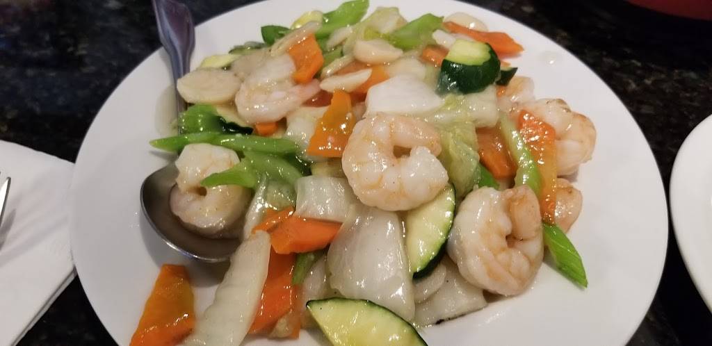 Golden Harvest | restaurant | 21805 S Ellsworth Rd # 112, Queen Creek, AZ 85142, USA | 4809878588 OR +1 480-987-8588