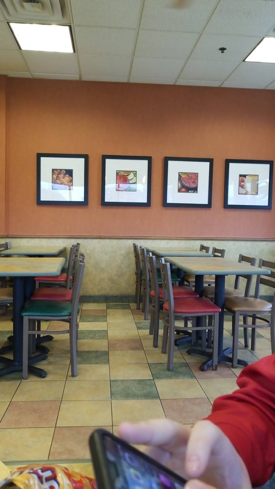 Subway Restaurants | restaurant | 40W222 La Fox Rd Suite D-1, St. Charles, IL 60175, USA | 6305138661 OR +1 630-513-8661