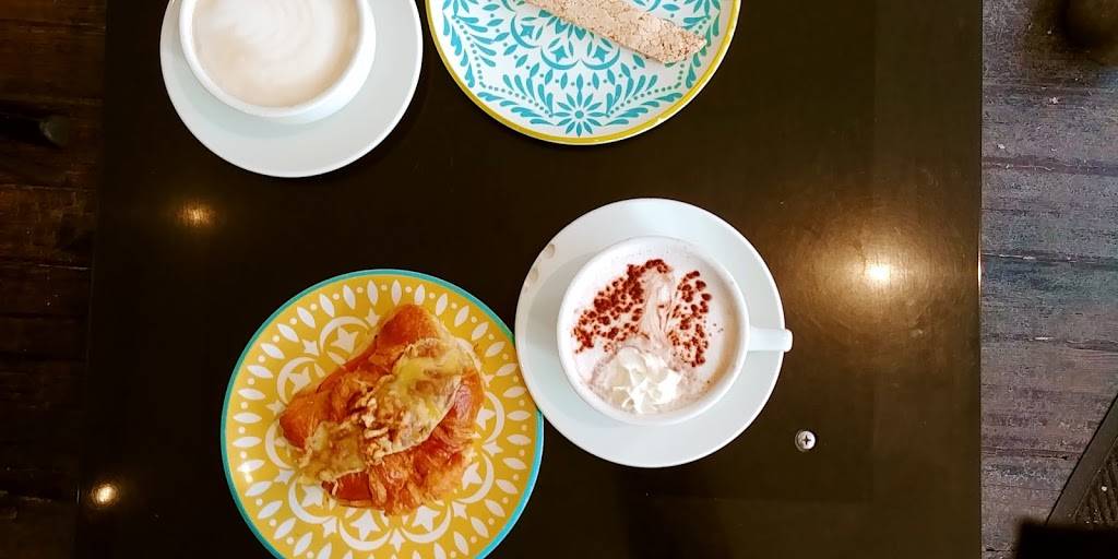 Chapterhouse Cafe & Gallery | cafe | 620 S 9th St, Philadelphia, PA 19147, USA | 2152382626 OR +1 215-238-2626