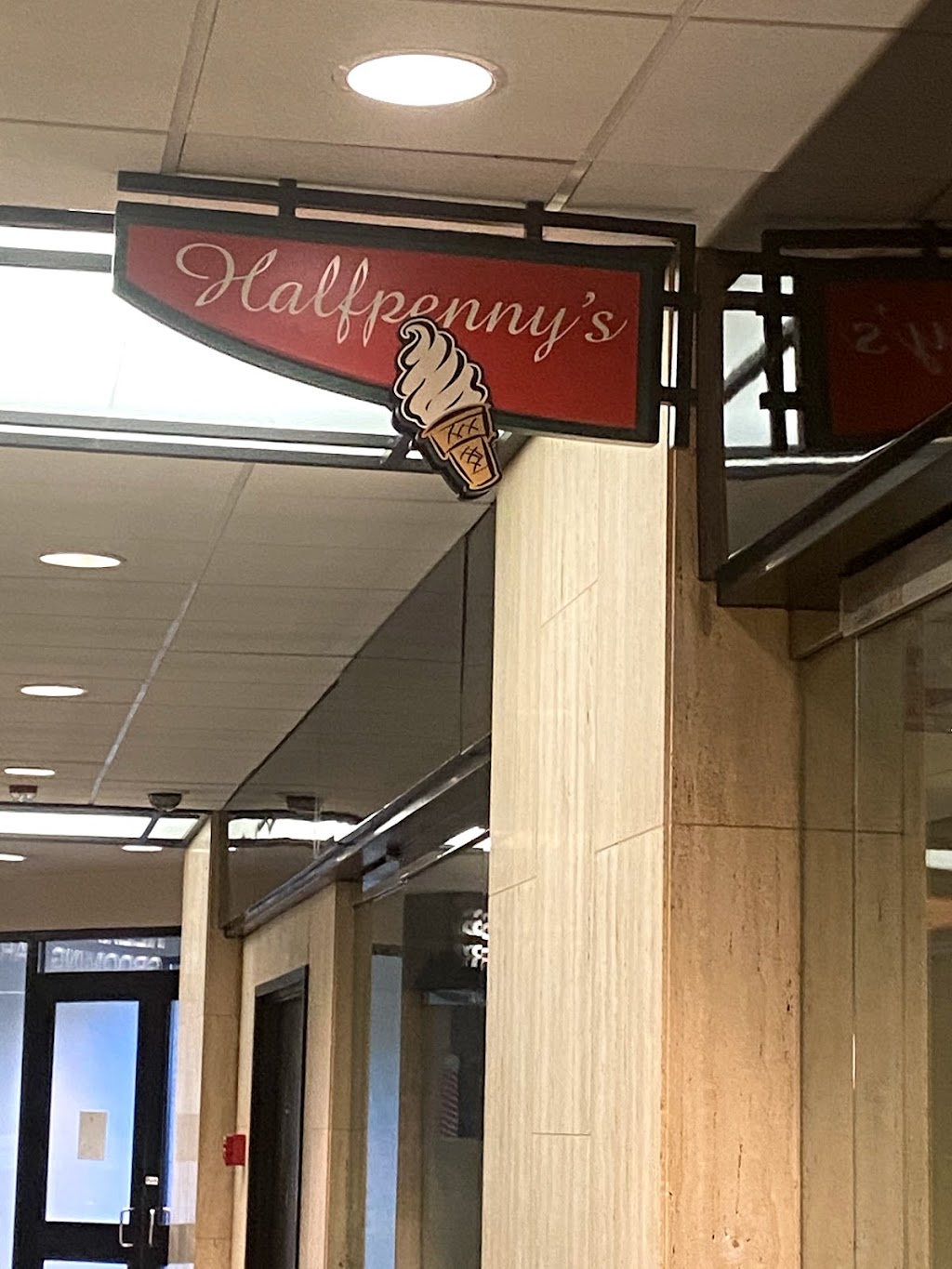 Halfpenny’s Cafe | restaurant | 301 S Tryon St Suite 30, Charlotte, NC 28282, USA | 7043429697 OR +1 704-342-9697