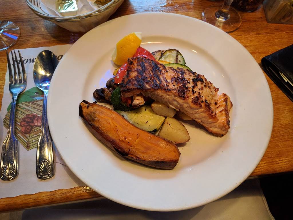 Out Of The Blue | restaurant | 215 Elm St, Somerville, MA 02144, USA | 6177765020 OR +1 617-776-5020