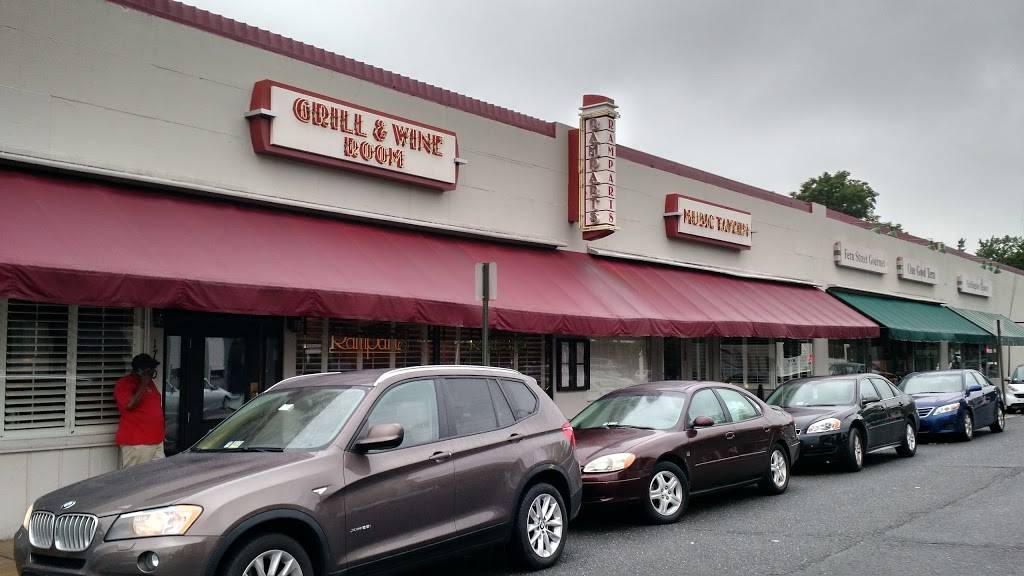 Ramparts Tavern & Grill | restaurant | 2605, 1700 Fern St, Alexandria, VA 22302, USA | 7039986616 OR +1 703-998-6616