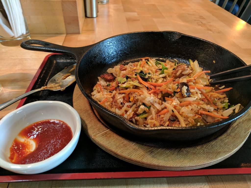 Mura Asian Eatery | restaurant | 3216 W Wheeler St, Seattle, WA 98199, USA | 2063907148 OR +1 206-390-7148