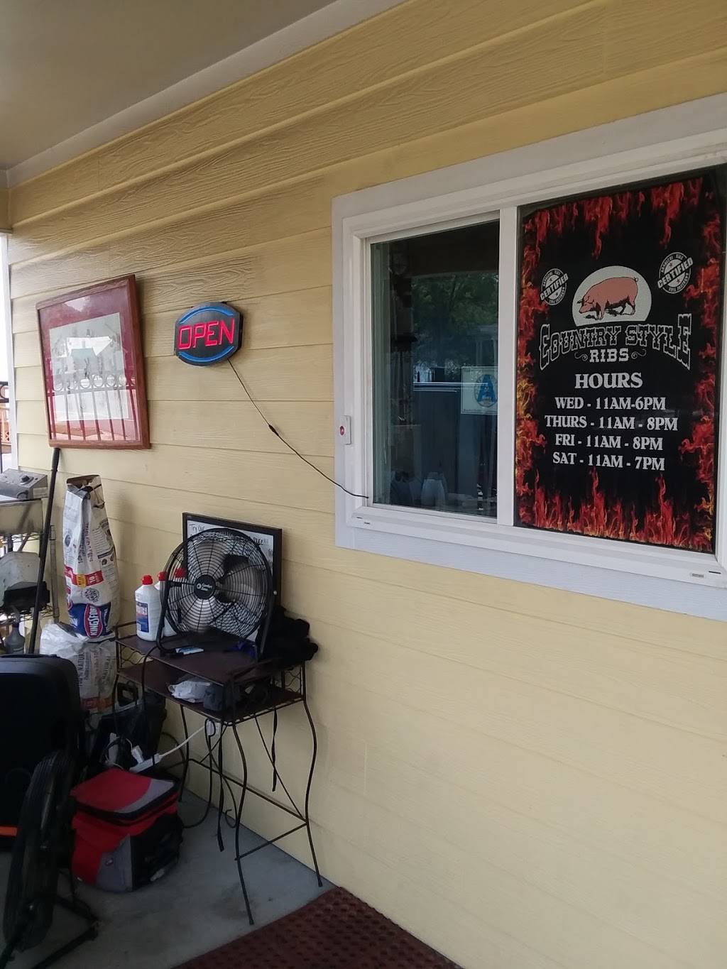 Country Style Ribs | restaurant | 911 Gaskin Ave S, Douglas, GA 31533, USA | 9122927708 OR +1 912-292-7708