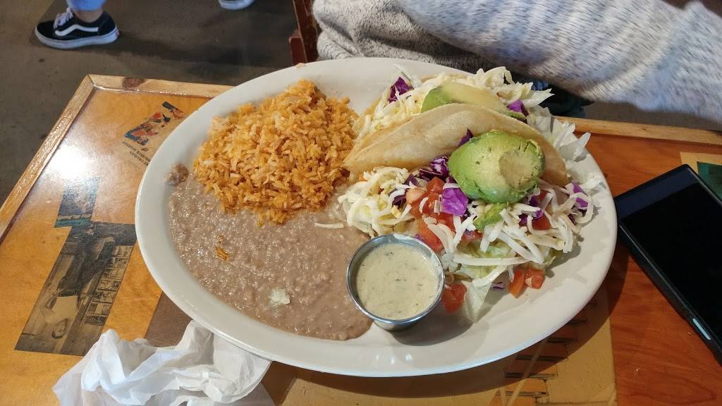 Taco Garage | restaurant | 8403 Broadway St, San Antonio, TX 78209, USA | 2108264405 OR +1 210-826-4405