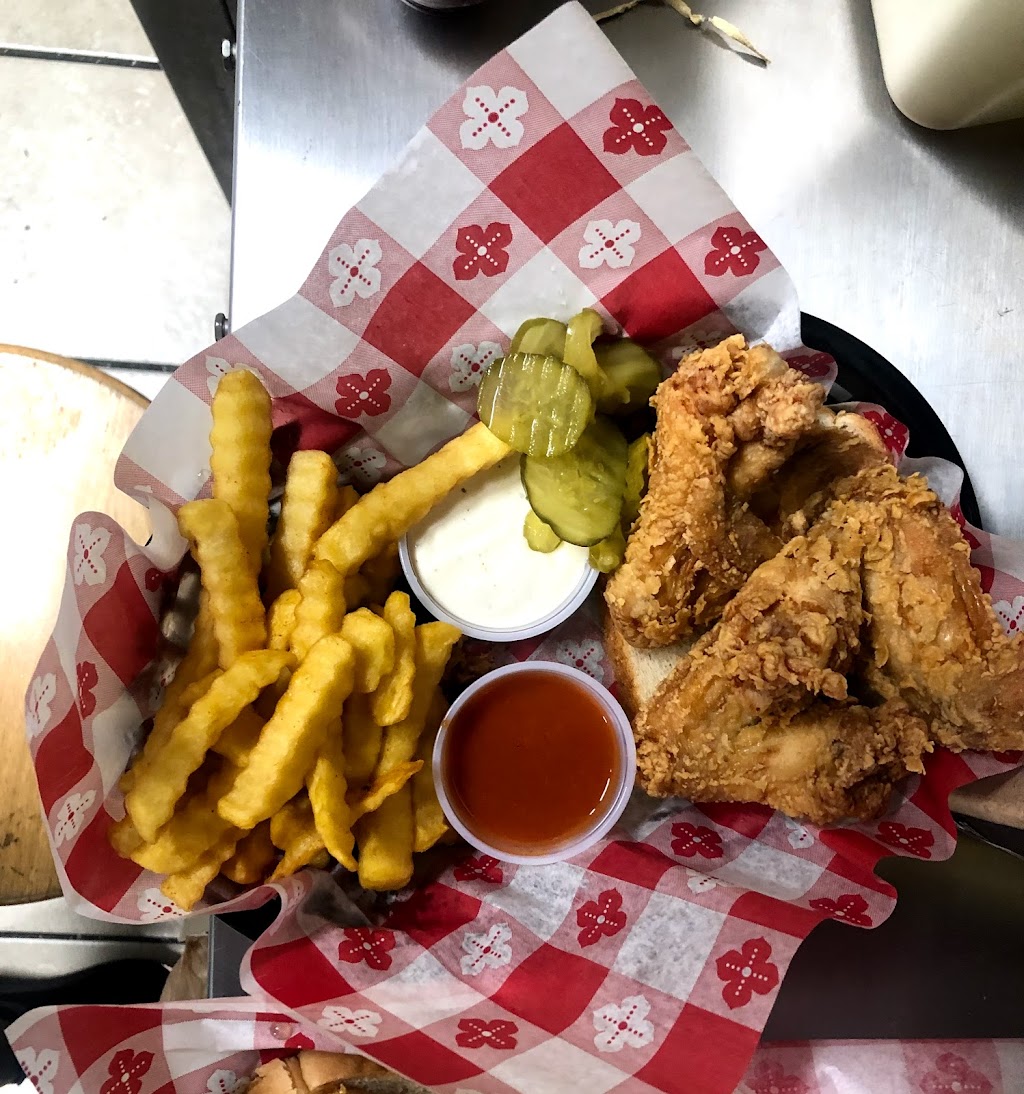 Triple D Bar and Grill | restaurant | 5215 Singing Hills Dr, Dallas, TX 75241, USA | 4697303157 OR +1 469-730-3157