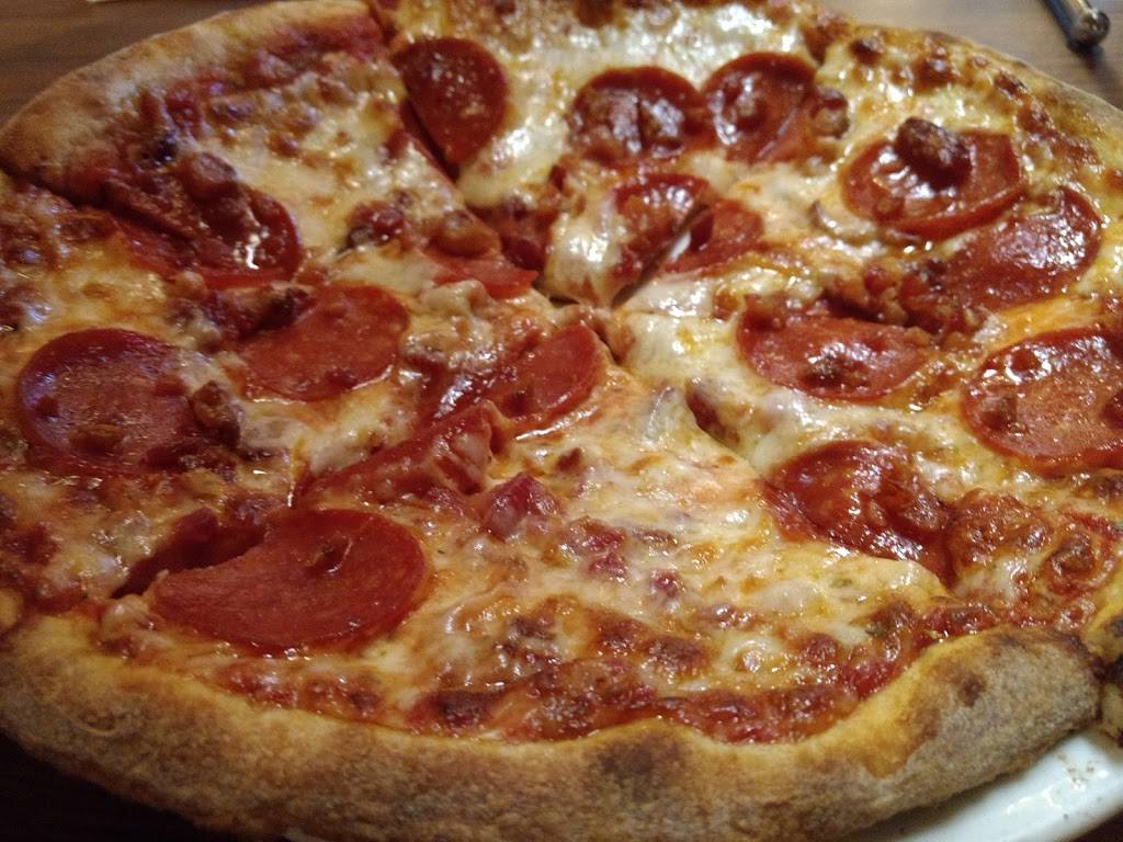 Giovannas Italian Eatery | restaurant | 2679 S Seminole Trail, Madison, VA 22727, USA | 5409485454 OR +1 540-948-5454