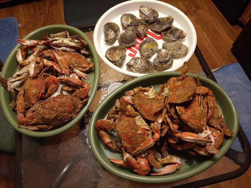 Masterbaiters Bait, Tackle, Live/Steamed Crabs | restaurant | 775 S Dupont Hwy, New Castle, DE 19720, USA | 3028342248 OR +1 302-834-2248