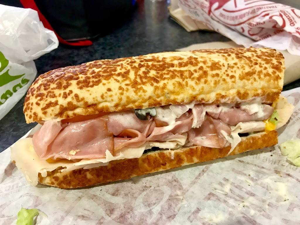 Quiznos | restaurant | 5757 Wayne Newton Blvd D Gate, Terminal 1, Las Vegas, NV 89119, USA | 7022617330 OR +1 702-261-7330