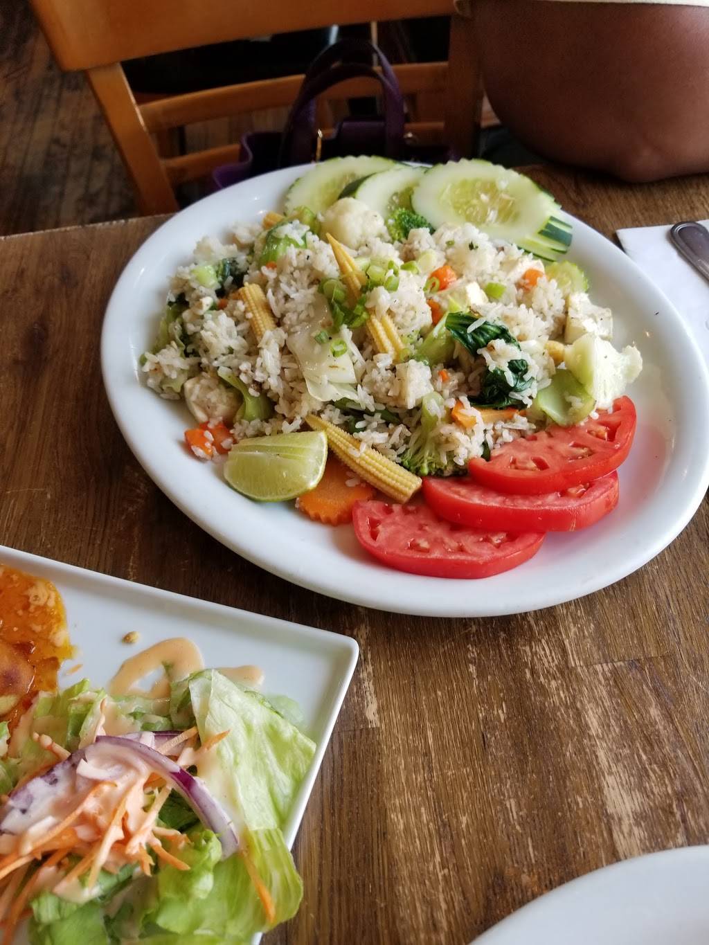 Anchalee Thai Cuisine | restaurant | 1096 Dwight Way, Berkeley, CA 94710, USA | 5108484015 OR +1 510-848-4015