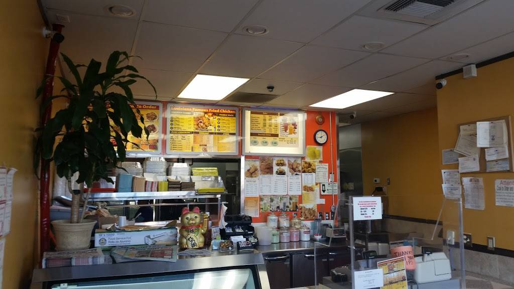 Louisiana Fried Chicken Victorville,CA | restaurant | 15329 Palmdale Rd, Victorville, CA 92392, USA | 7602419200 OR +1 760-241-9200