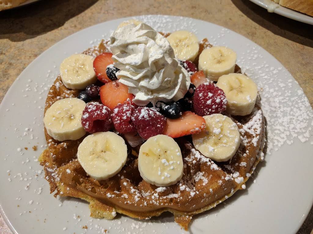 Angels Diner - Family Restaurant London | restaurant | 100 Belmont Dr unit 1, London, ON N6J 3T4, Canada | 5196902900 OR +1 519-690-2900