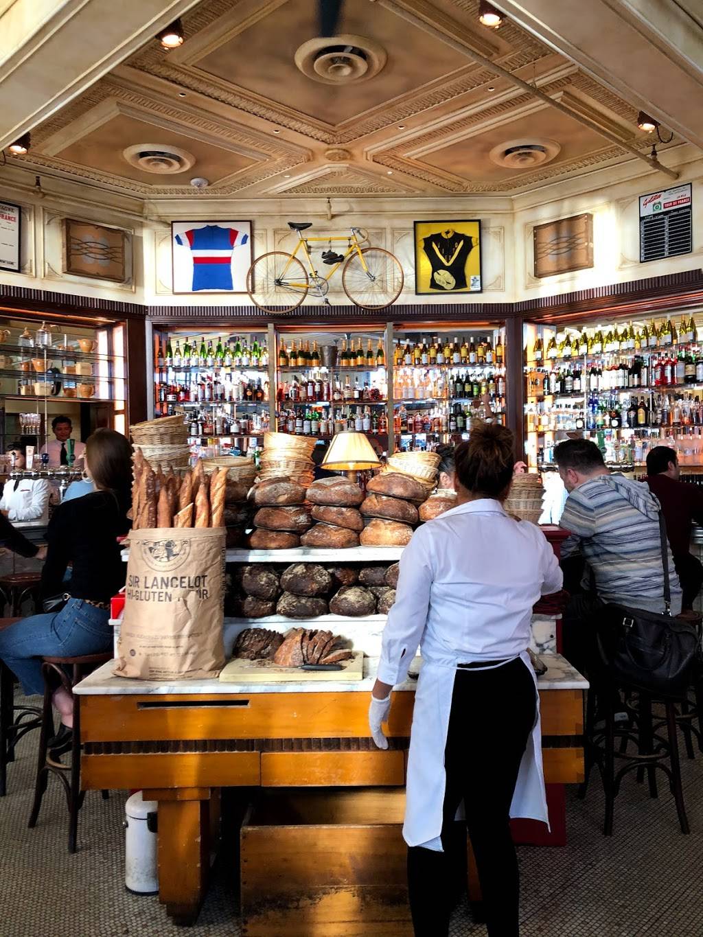 Le Diplomate | cafe | 1601 14th St NW, Washington, DC 20009, USA | 2023323333 OR +1 202-332-3333