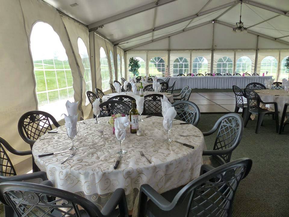 Willow Valley Golf Course | restaurant | 8475 English Church Rd E, Mount Hope, ON L0R 1W0, Canada | 9056792703 OR +1 905-679-2703