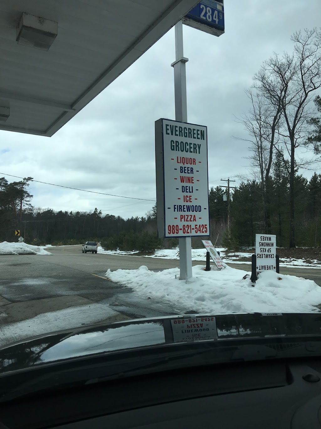 Evergreen Northern Market | restaurant | 9961 N Higgins Lake Dr, Roscommon, MI 48653, USA | 9898215425 OR +1 989-821-5425