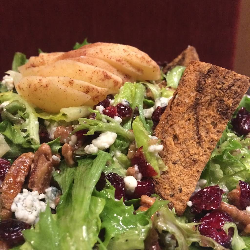 Murphys Grill | restaurant | 620, Edward J. Pryzbyla University Center, Michigan Ave NE, Washington, DC 20064, USA | 2023194770 OR +1 202-319-4770