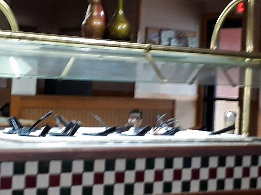 Pizza Hut | meal takeaway | 5000 W Mercury Blvd, Newport News, VA 23605, USA | 7578262266 OR +1 757-826-2266