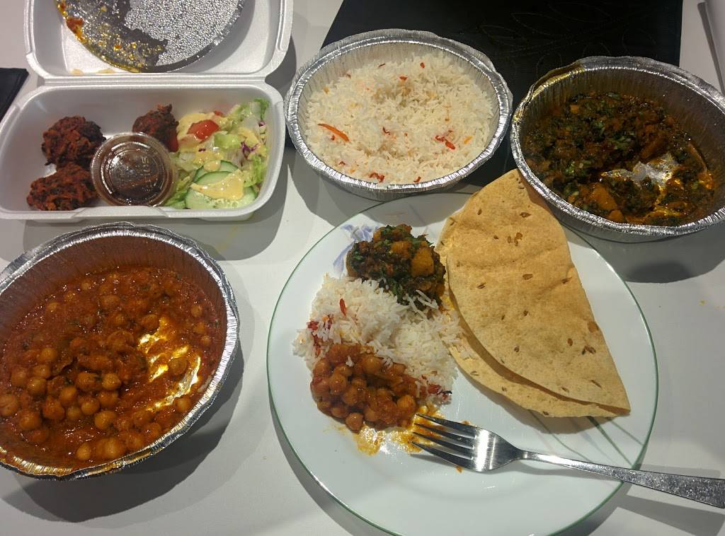 Restaurant Cari Mela | meal delivery | 2556 Rue Centre, Montréal, QC H3K 1J8, Canada | 5149898259 OR +1 514-989-8259