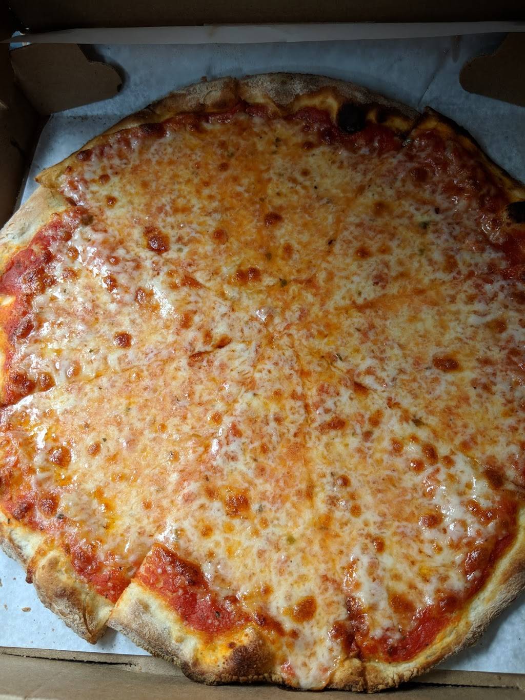 Da Carmine Pizzeria & Restaurant | restaurant | Branford, CT 06405, USA | 2034813208 OR +1 203-481-3208