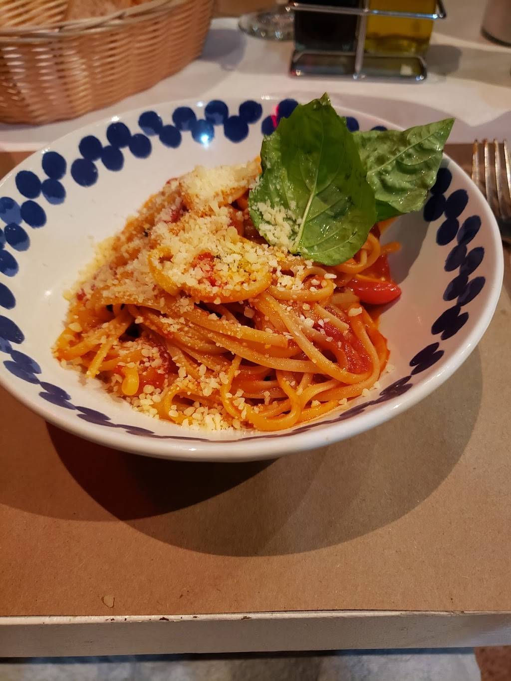 Pasta-go Ocean Drive | restaurant | 444 Ocean Dr, Miami Beach, FL 33139, USA | 3054548166 OR +1 305-454-8166