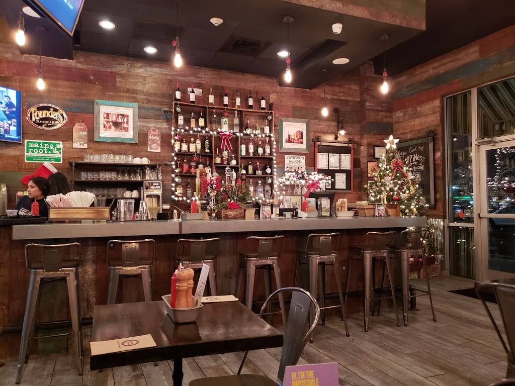 Burger Village | restaurant | 216 Broadway Mall, Hicksville, NY 11801, USA | 5165975336 OR +1 516-597-5336