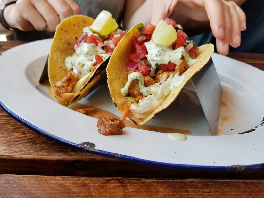 The Contented Sole | restaurant | Colonial Pemaquid Rd, New Harbor, ME 04554, USA | 2076773000 OR +1 207-677-3000