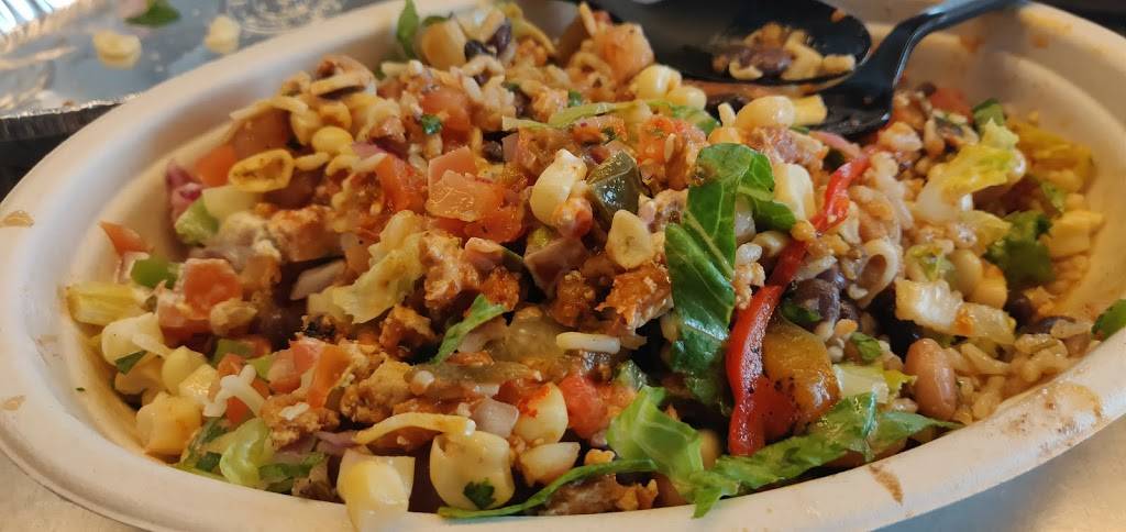 Chipotle Mexican Grill | restaurant | 222 Market St, Newark, NJ 07102, USA | 8622351110 OR +1 862-235-1110