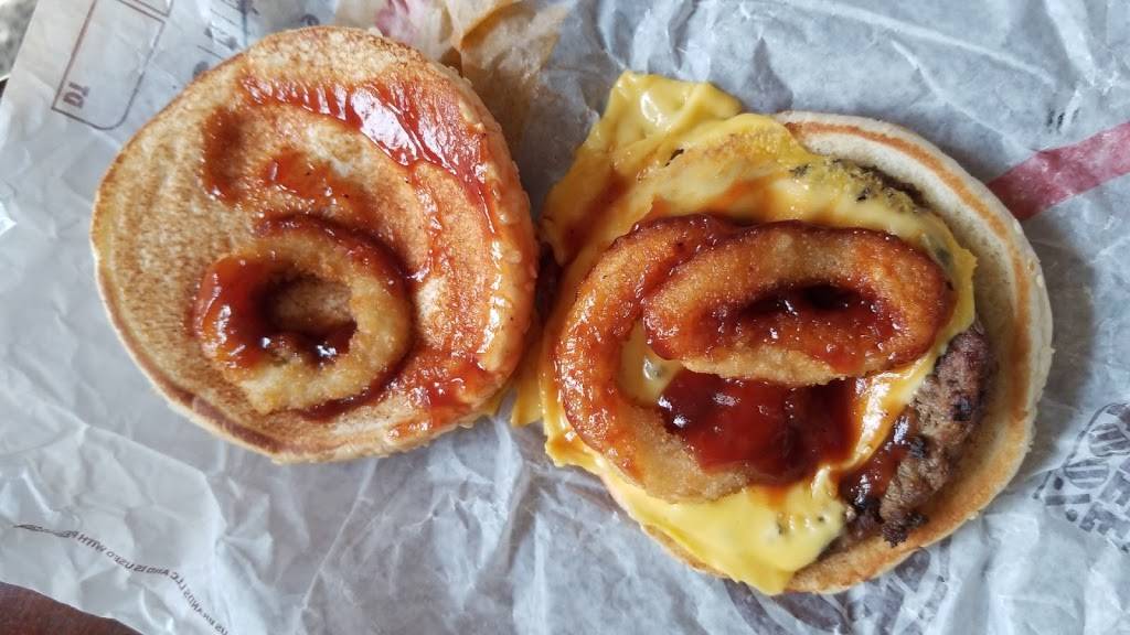 Burger King | restaurant | 1405 E Court Ave, Des Moines, IA 50316, USA | 5152630767 OR +1 515-263-0767