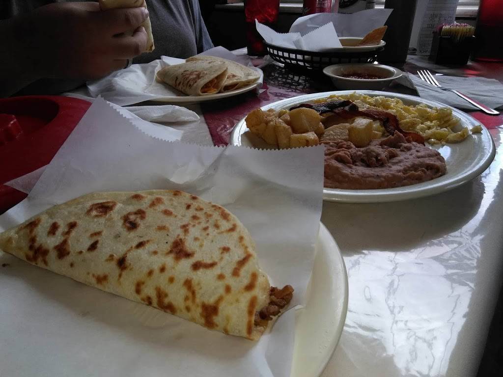 Taqueria Potrillo | restaurant | 7135 Somerset Rd, San Antonio, TX 78211, USA | 2109238823 OR +1 210-923-8823