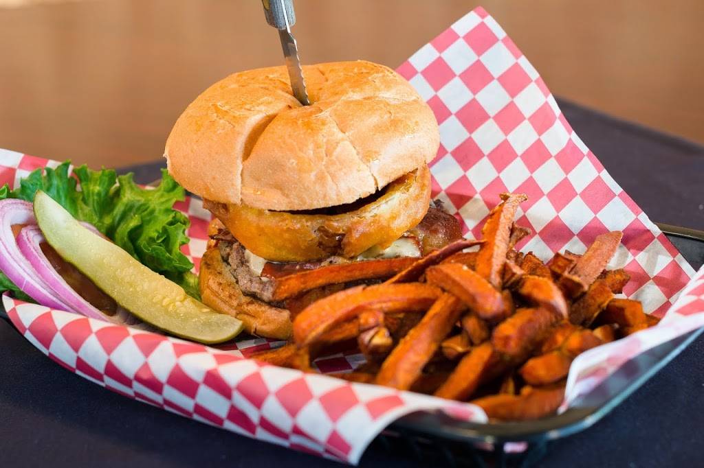 Palomino Room Family Restaurant | restaurant | 723 Main St, Red Bluff, CA 96080, USA | 5305275470 OR +1 530-527-5470