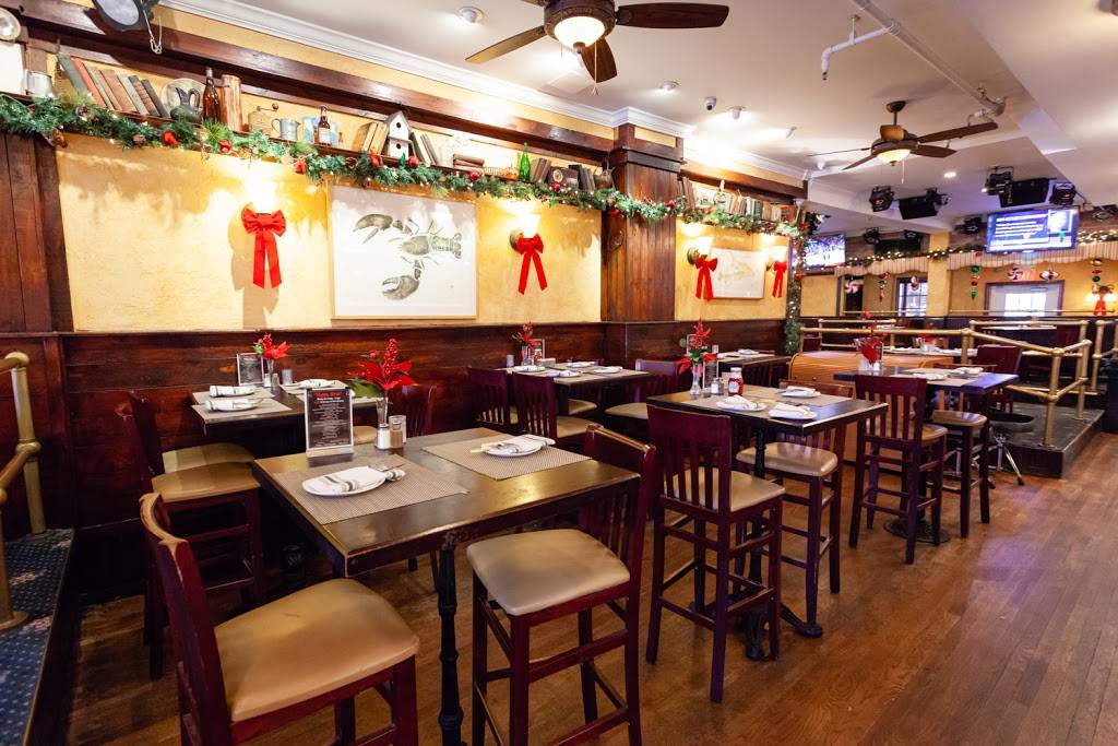 PETES Saloon & Restaurant | restaurant | 8 W Main St, Elmsford, NY 10523, USA | 9145929849 OR +1 914-592-9849