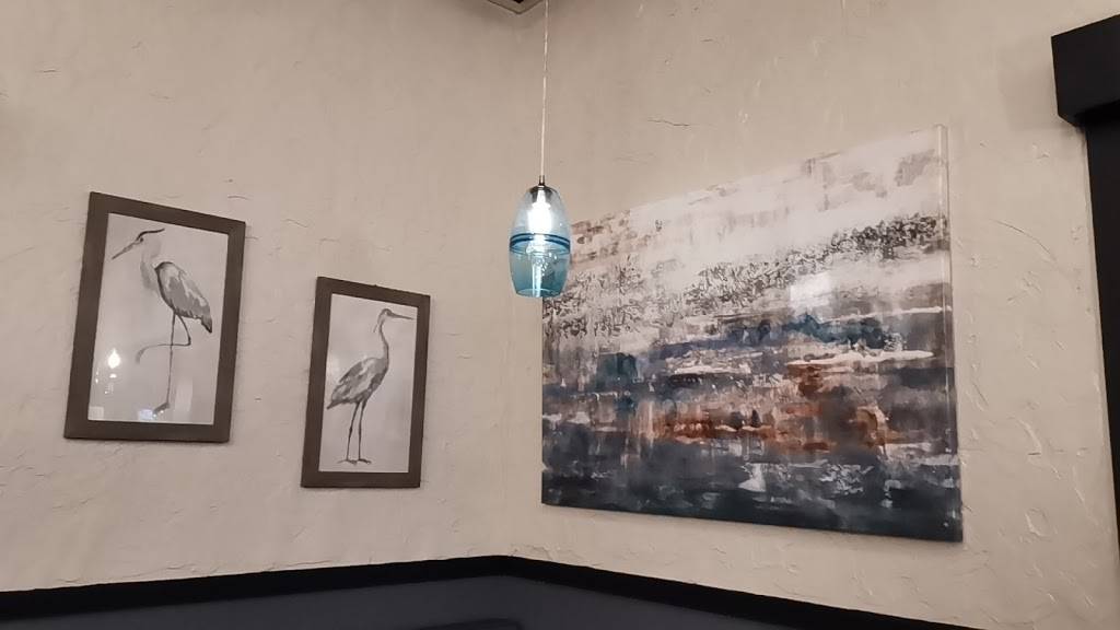 The Lake House Kitchen & Tavern | restaurant | 8026 W Bowles Ave, Littleton, CO 80123, USA | 7207588880 OR +1 720-758-8880