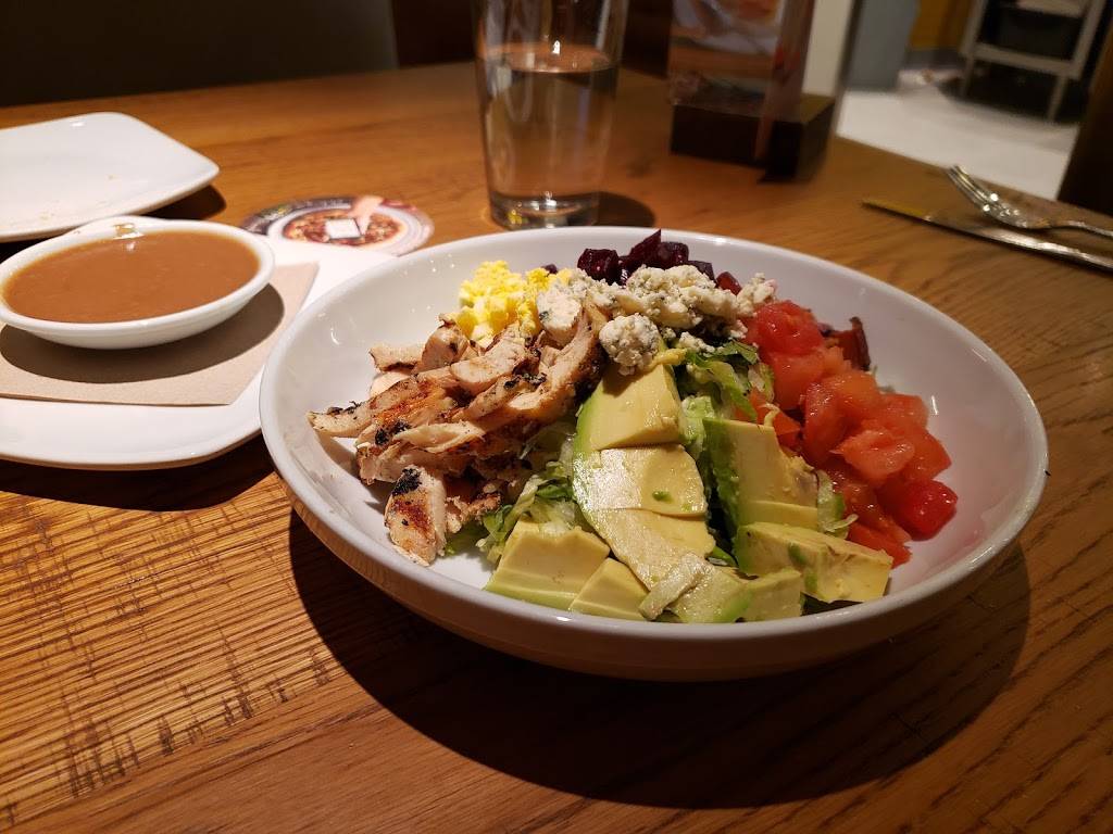 California Pizza Kitchen at CoolSprings Galleria | restaurant | 1800 Galleria Blvd, Franklin, TN 37067, USA | 6156148115 OR +1 615-614-8115