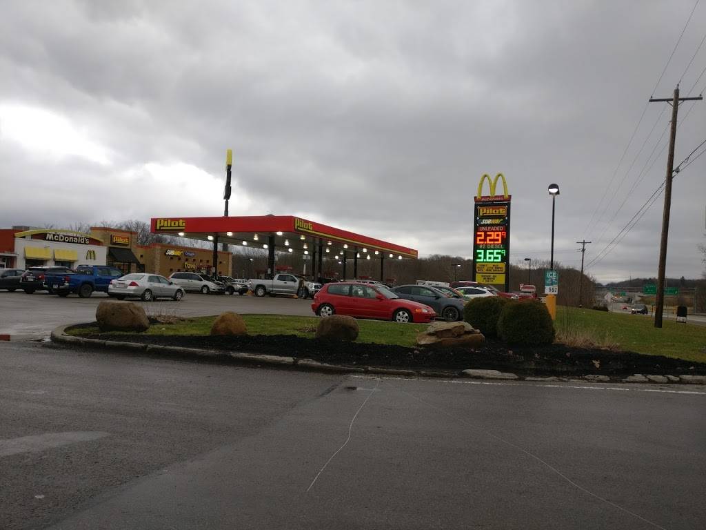 Pilot Travel Center | restaurant | 2010 New Castle Rd, Portersville, PA 16051, USA | 7243683028 OR +1 724-368-3028